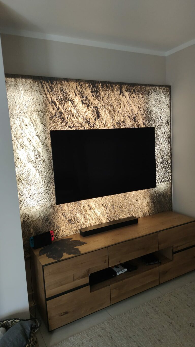 276244731 515894663313444 2349153672059164003 n 768x1365