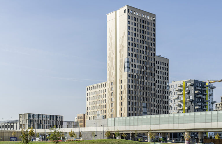 Hoho Wien Swisspearl Fassadenplatten 768x499