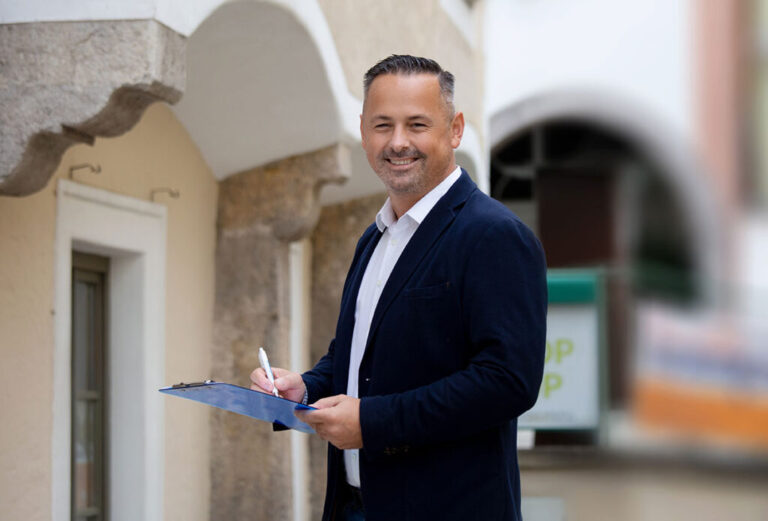 Dario Kovacic 1024x695 1 768x521