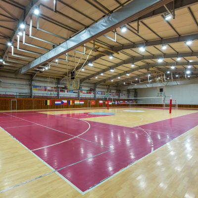 tiroled landing sporthalle 1 400x400